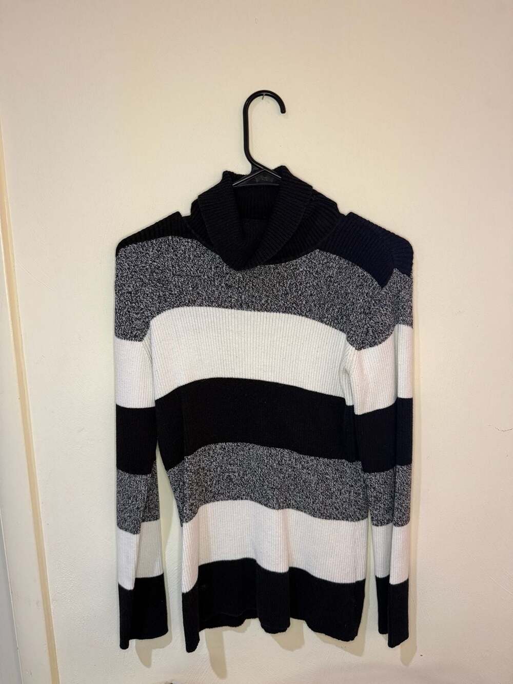 Liz Claiborne 100% Cotton Striped Cowl Neck Sweater Black White Gray
